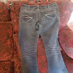 Silver jeans sz33